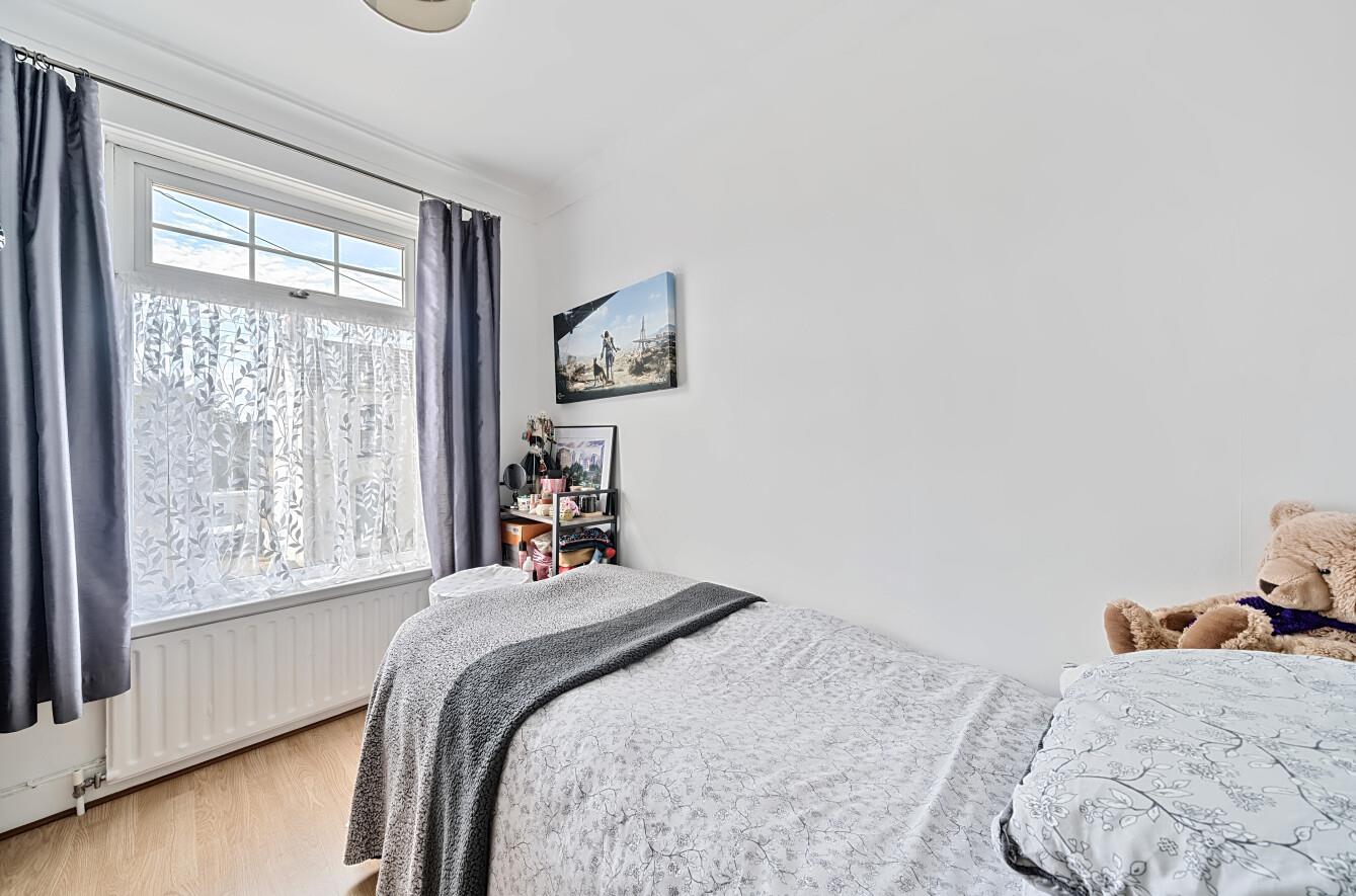 Bassett Terrace, Llanelli, SA15 4DY